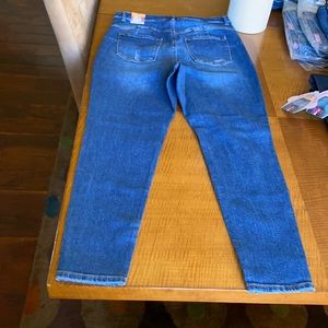 Women’s distressed stretch high rise denim